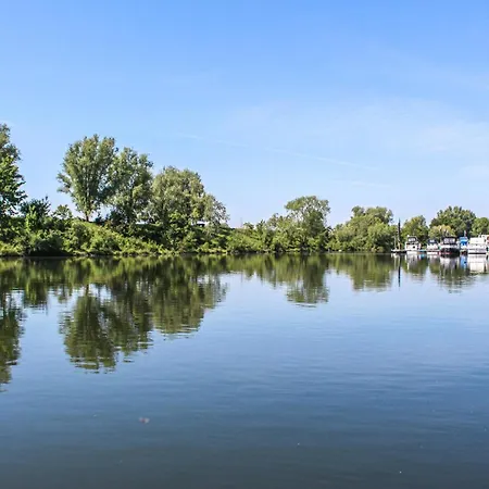 Statendam 16 Botel 5*